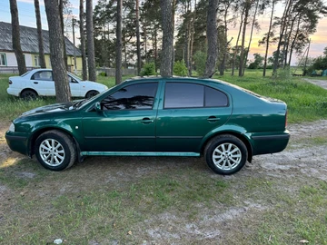 Авто Skoda Octavia 2003 № 8824456
