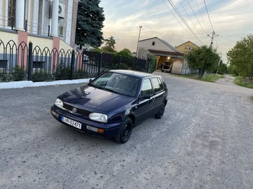 Авто Volkswagen Golf 1998 № 8824542