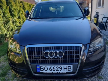 Авто Audi Q5 2009 № 8824607
