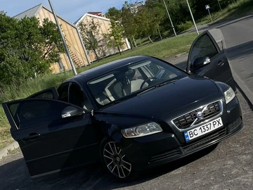 Авто Volvo S40 2010 № 8824609