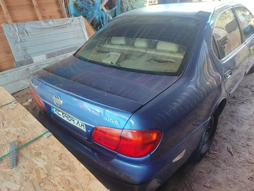 Авто Nissan Maxima 2000 № 8824680