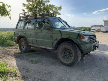 Авто Mitsubishi Pajero 1996 № 8824753