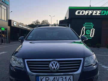 Авто Volkswagen Passat Variant 2006 № 8824755