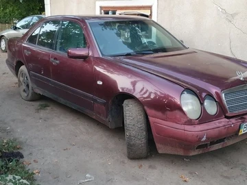 Авто Mercedes 230 1996 № 8824757