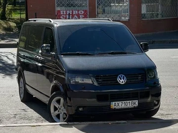 Авто Volkswagen Transporter 2004 № 8824789