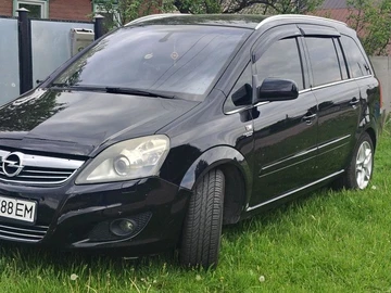 Авто Opel Zafira 2010 № 8824847
