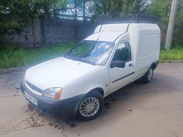 Авто Ford Courier 2000 № 8824939