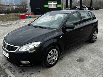 Авто KIA Cee X27 D 2011 № 8824964