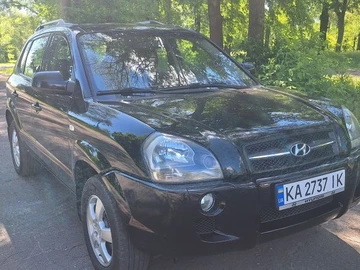 Авто Hyundai Tucson 2008 № 8825166