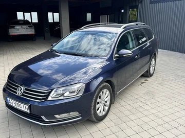 Авто Volkswagen Passat Variant 2012 № 8825171
