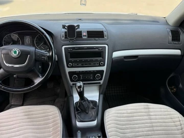 Авто Skoda Octavia 2011 № 8825180