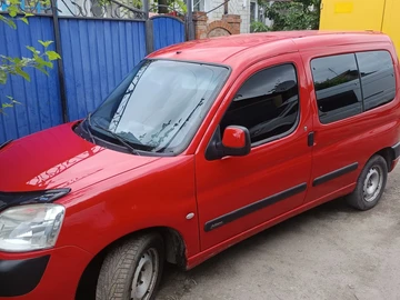 Авто Citroen Berlingo 2004 № 8825186