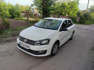 Авто Volkswagen Polo 2016 № 8825228