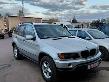 Авто BMW X5 2001 № 8825366