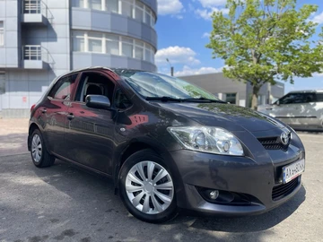Авто Toyota Auris 2008 № 8825392