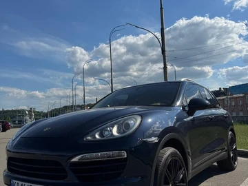 Авто Porsche Cayenne 2013 № 8825402