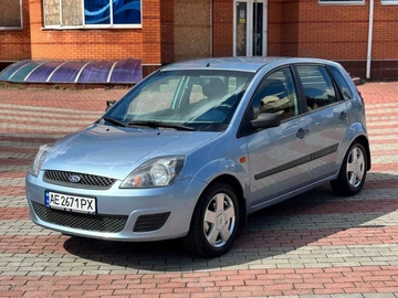 Авто Ford Fiesta 2006 № 8825414