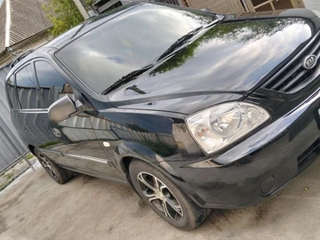 Авто KIA Carens 2004 № 8825473