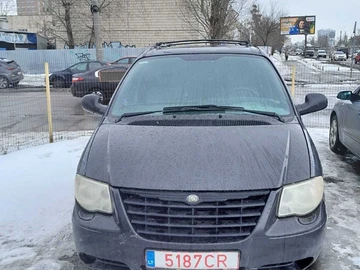 Авто Chrysler Voyager 2006 № 8825478