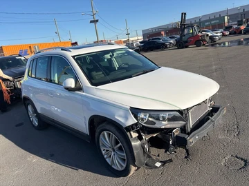 Авто Volkswagen Tiguan 2014 № 8825498