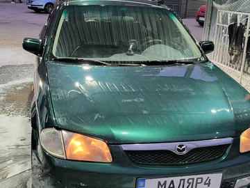 Авто Mazda 323 2000 № 8825528