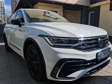 Авто Volkswagen Tiguan 2021 № 8825534