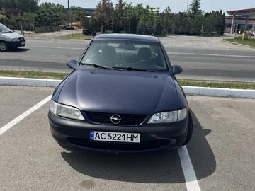 Авто Opel Vectra 1998 № 8825637