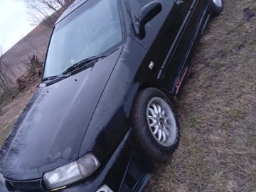 Авто Nissan Primera 1992 № 8825648