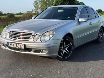 Авто Mercedes 220 2005 № 8825912