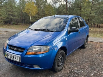 Авто Chevrolet Aveo 2005 № 8826041