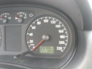 Авто Volkswagen Polo 2003 № 8826054