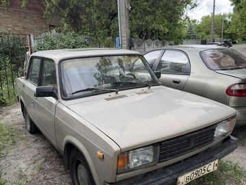Авто ВАЗ 2105 1985 № 8826056