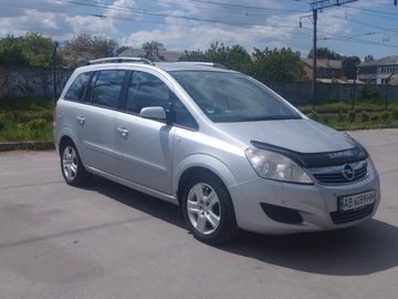 Авто Opel Zafira 2009 № 8826159