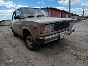 Авто ВАЗ 2105 1984 № 8826199