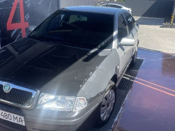 Авто Skoda Octavia 2009 № 8826202