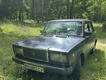 Авто ВАЗ 2107 1992 № 8826433
