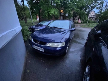 Авто Opel Vectra 1999 № 8826312