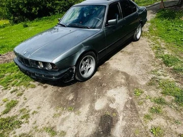 Авто BMW 5 Серия 1989 № 8826327