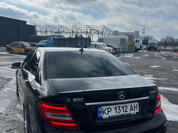 Авто Mercedes 300 2012 № 8826376
