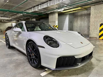 Авто Porsche 911 2026 № 8826409