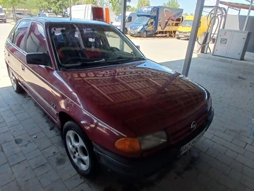 Авто Opel Astra 1992 № 8826414