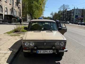 Авто ВАЗ 21063 1992 № 8826415