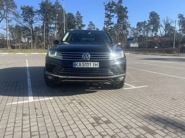 Авто Volkswagen Touareg 2014 № 8826486