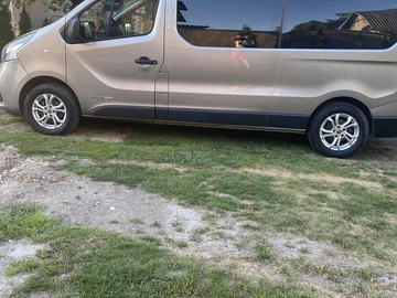 Авто Renault Trafic 2017 № 8826497