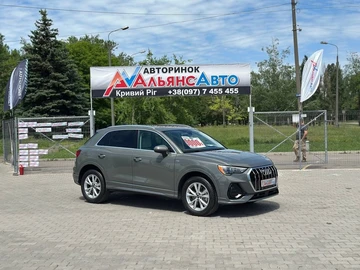 Авто Audi Q3 2022 № 8826531