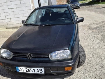 Авто Volkswagen Golf 1996 № 8826589