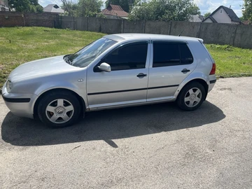 Авто Volkswagen Golf 2003 № 8826692