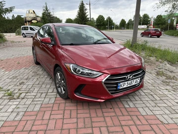 Авто Hyundai Elantra 2018 № 8826814