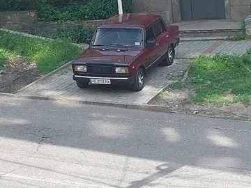 Авто ВАЗ 2107 2006 № 8826909