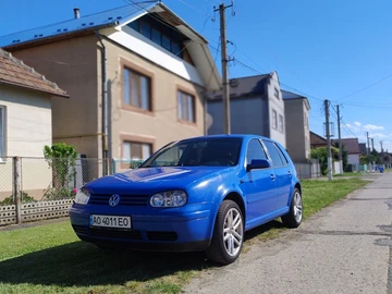 Авто Volkswagen Golf 1999 № 8826912